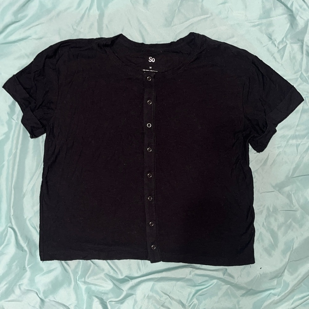 SO Black Short Sleeve Snap-Front Tee